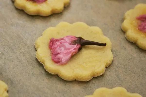 把春天吃进嘴里,把春天吃进嘴里句子