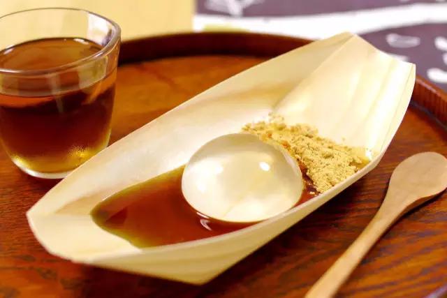 把春天吃进嘴里,把春天吃进嘴里句子