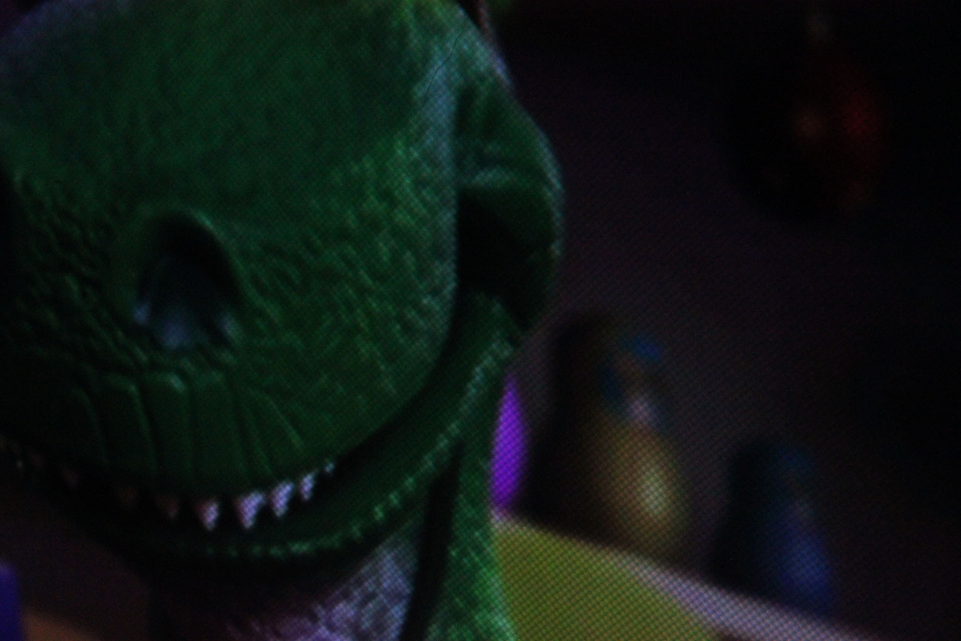 掌握寸光影-PaPa口袋影院体验