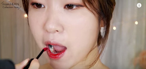 一秒钟，教你从单眼皮变成双眼皮，男生勿进