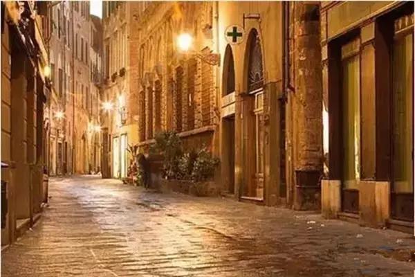 出境旅游需要身份证,出国游玩身份证办理