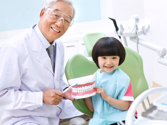 经常塞牙痛怎么一劳永逸,老塞牙的快速解决方法