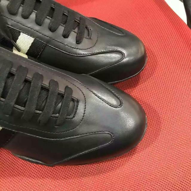 普拉达和迪奥谁好,普拉达与普瑞达一样吗