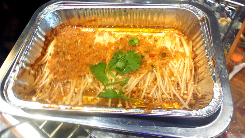 大口喝酒大口吃肉——冰城串吧