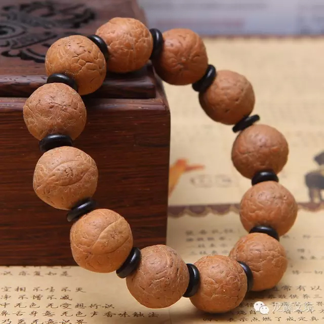 100块，怎样买到好的凤眼菩提？（凤眼价格分析）