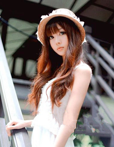 头顶头发少颧骨高脸大发型,脸大头发少适合什么发型短发