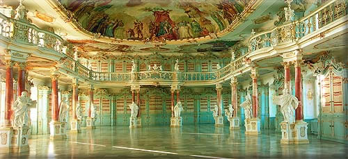 一本没翻开的书,一套未送出去的书籍