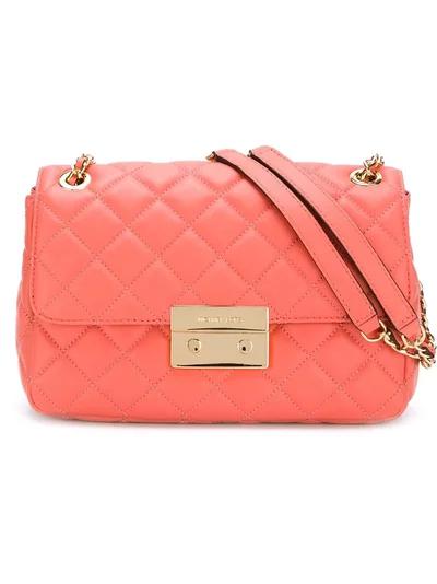 包包和专柜名牌包包有什么不一样,包包和配饰