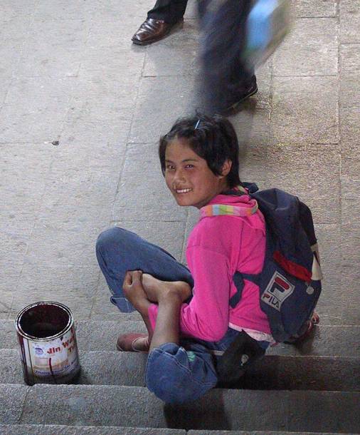 乞讨还是行骗?在望京遇到这俩人,别轻易掏钱