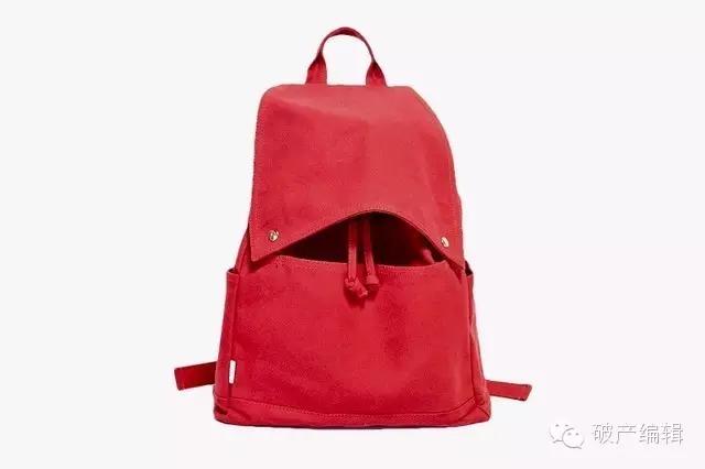 人山人海你需要一只双肩包脱颖而出