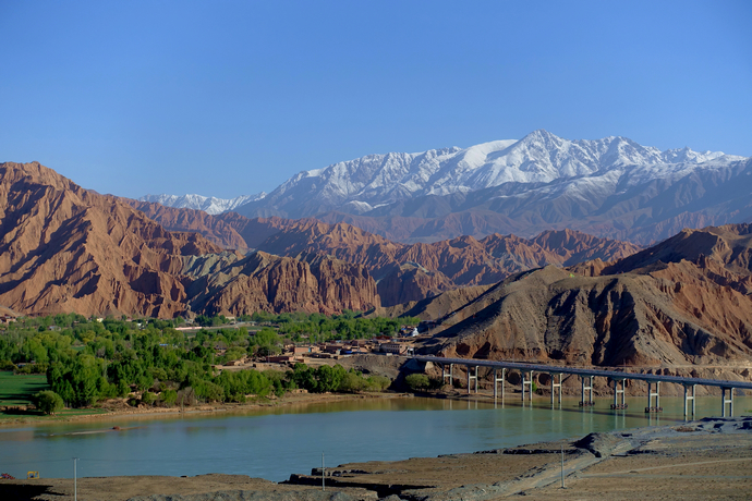 醉美四月天翻唱,醉美贵德