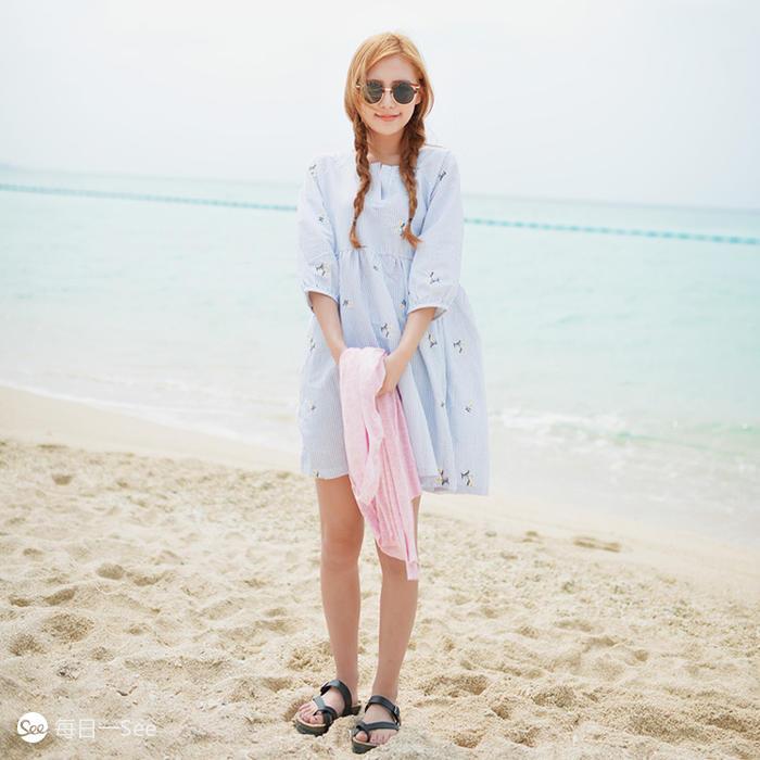 五一帮你搭：吊带裙PK碎花裙，去海边你更爱哪个？