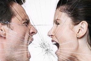 吵架最严重的十种情况,吵架最好的化解方法