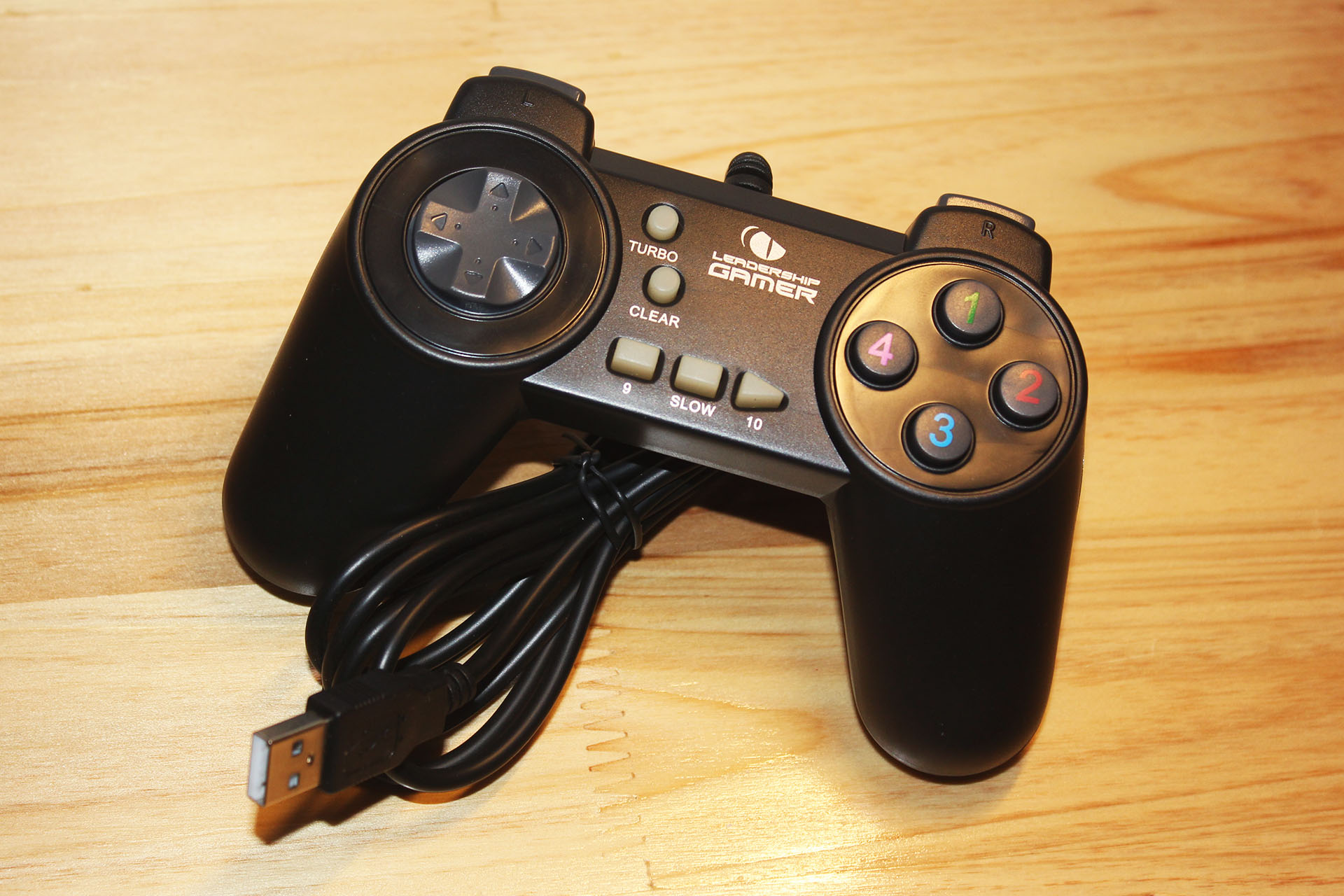 掌握寸光影-PaPa口袋影院体验