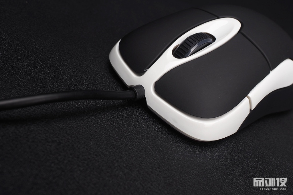 首发咖玛iomini游戏鼠标拆解评测