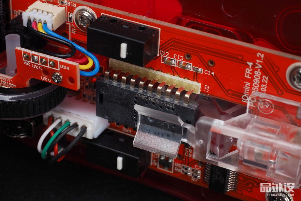 首发咖玛iomini游戏鼠标拆解评测