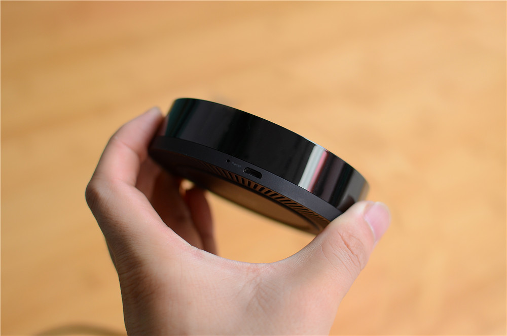 你还在为找不到遥控器烦恼吗,还在发愁总是找不到遥控器吗