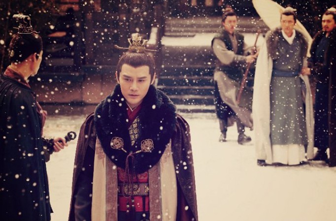 王凯一个明明可以考脸吃饭的人却偏偏要靠演技和才华来征服观众