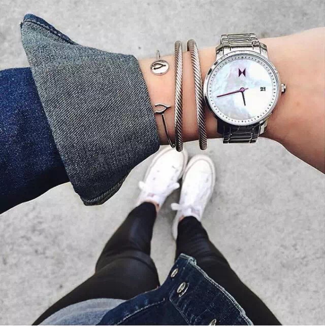 今年给自己买了个表,我去年买了一个表