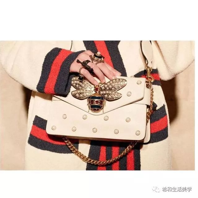 买gucci包包在香港哪个商场便宜,圣罗兰包包和gucci包哪个档次高