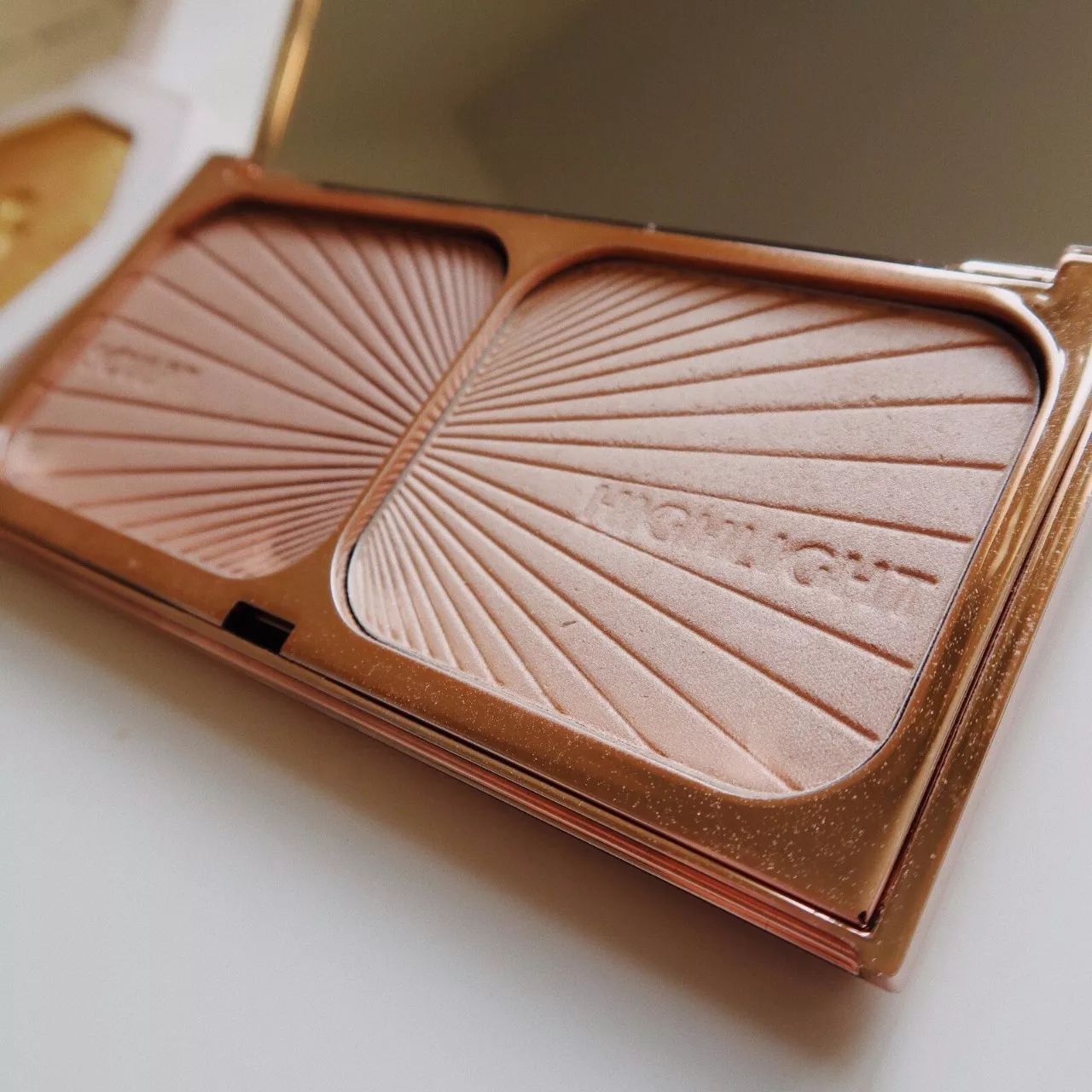 变身(伪)美妆博主|了不起的15分钟快手化妆教程……