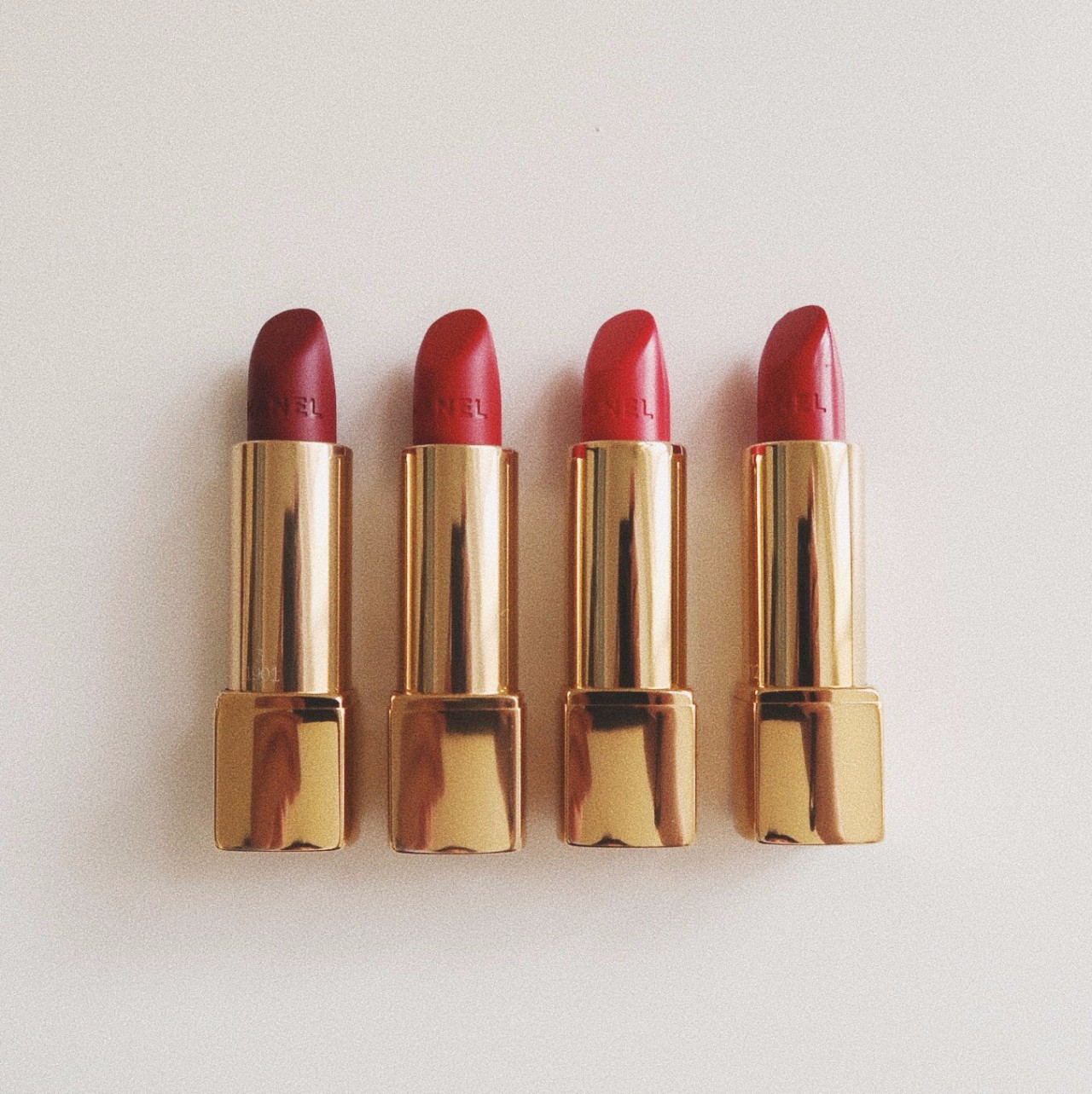 变身(伪)美妆博主|了不起的15分钟快手化妆教程……