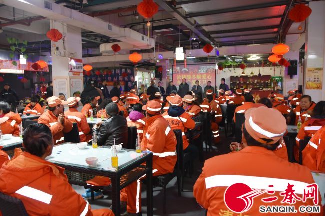 冬至给环卫工人送饺子总结,邯郸冬至请环卫工人吃饺子