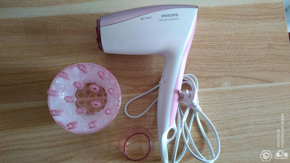 飞利浦吹风筒hp8235,飞利浦吹风机hp8210