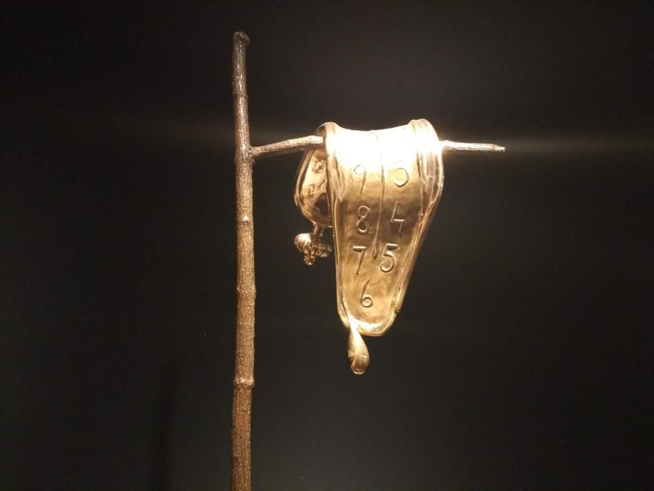 达利超现实沉浸艺术展,凤凰艺术建筑展