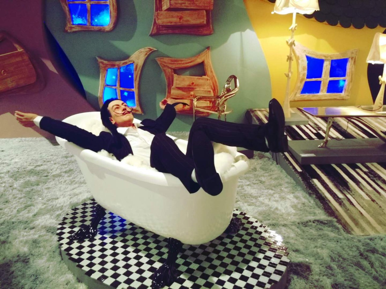 达利超现实沉浸艺术展,凤凰艺术建筑展