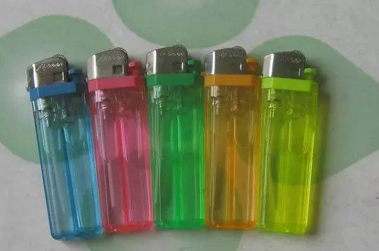 野外求生必带的装备介绍,各种各样的户外求生装备