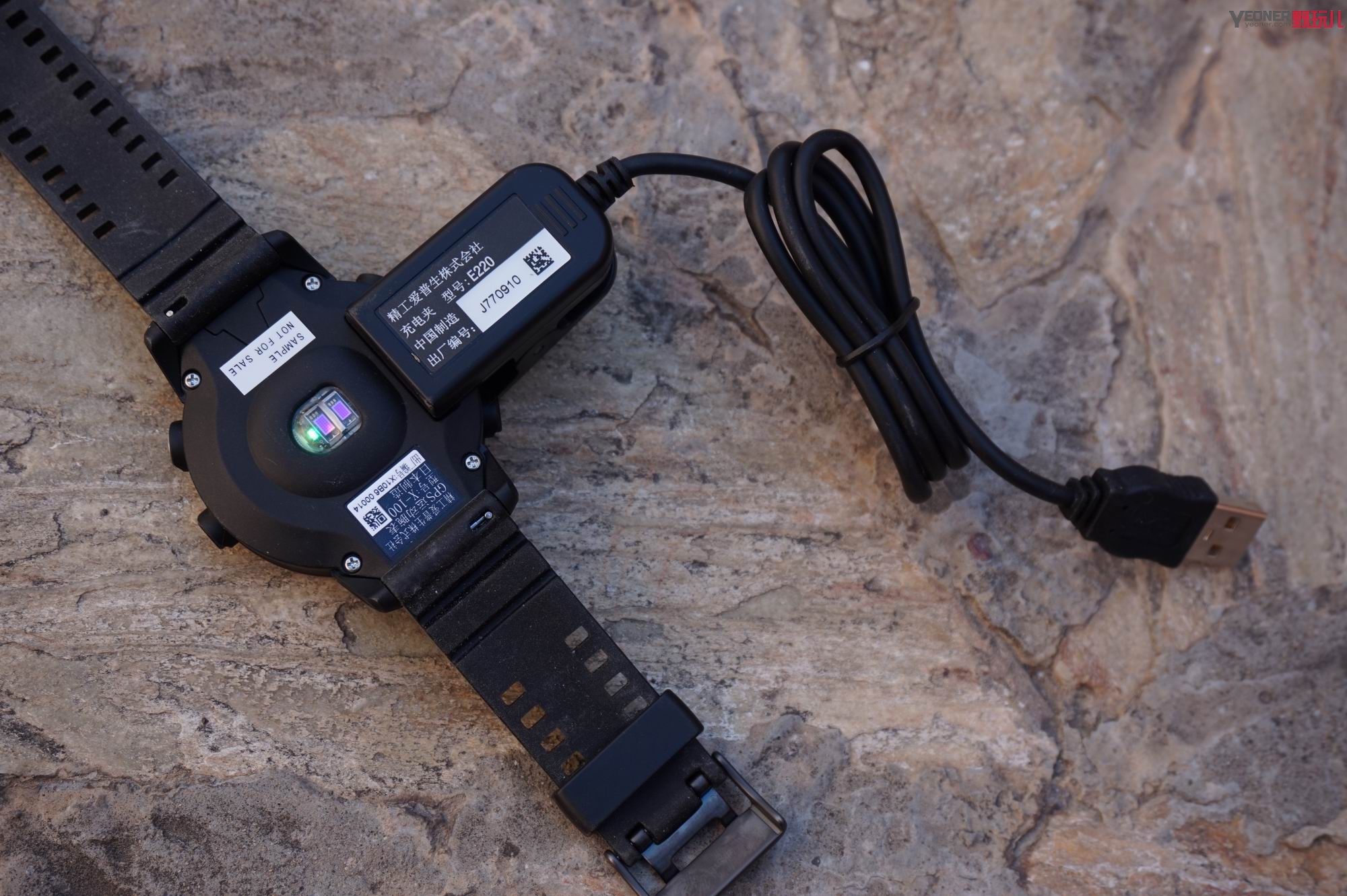 epson运动手表评测,这是我见过最帅气的手表