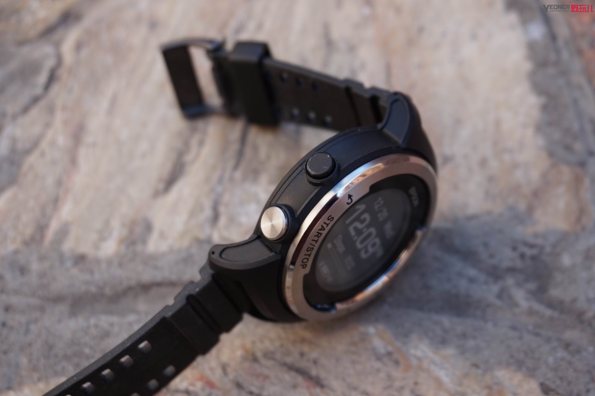 epson运动手表评测,这是我见过最帅气的手表