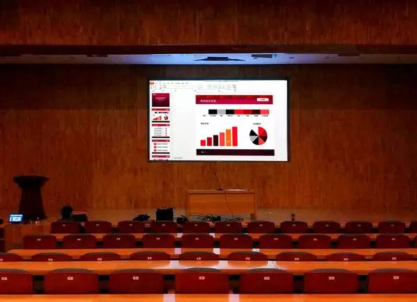 激光投影到空中,激光投影现场