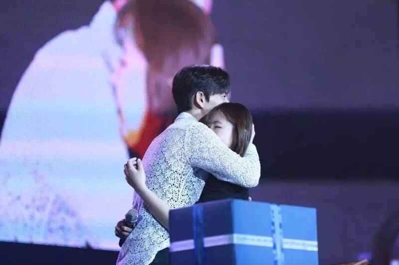 朴海镇恋爱曝光,朴海镇见面会照片