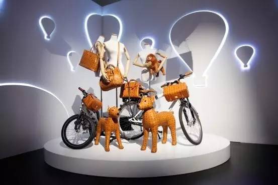 当Gucci等时尚大牌跨界玩起艺术,你买过的老款落灰了没?