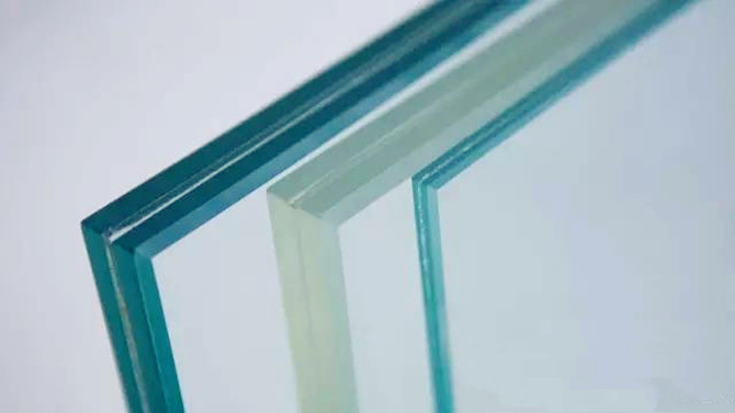 汽车玻璃裂纹修复最好办法,汽车玻璃裂纹修复大概多少钱