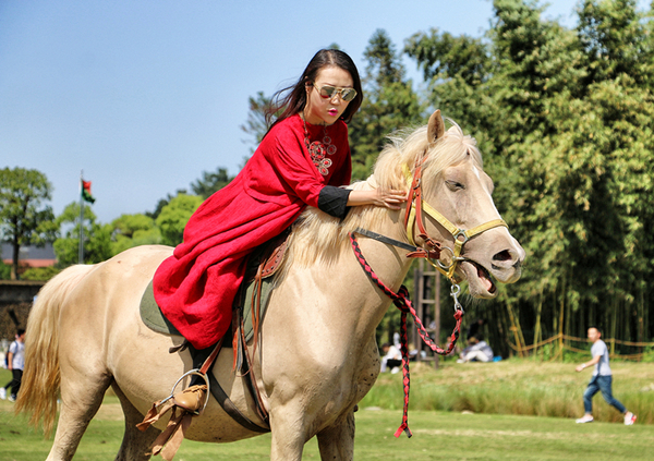 中南百草动物园,中南百草园萌宠乐园