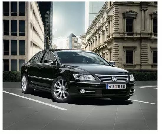 劳斯莱斯高端奢华吗,劳斯莱斯顶级奢华