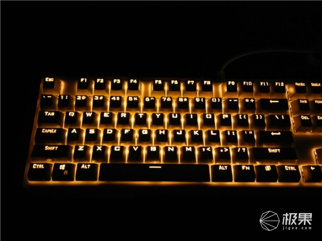 我生活工作中的白马王子,612机械键盘体验