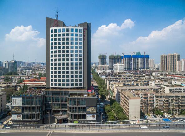 郑报集团旗下M酒店荣获美团网“2017最佳酒店”，美团满分5分好评，郑州区域仅此一家