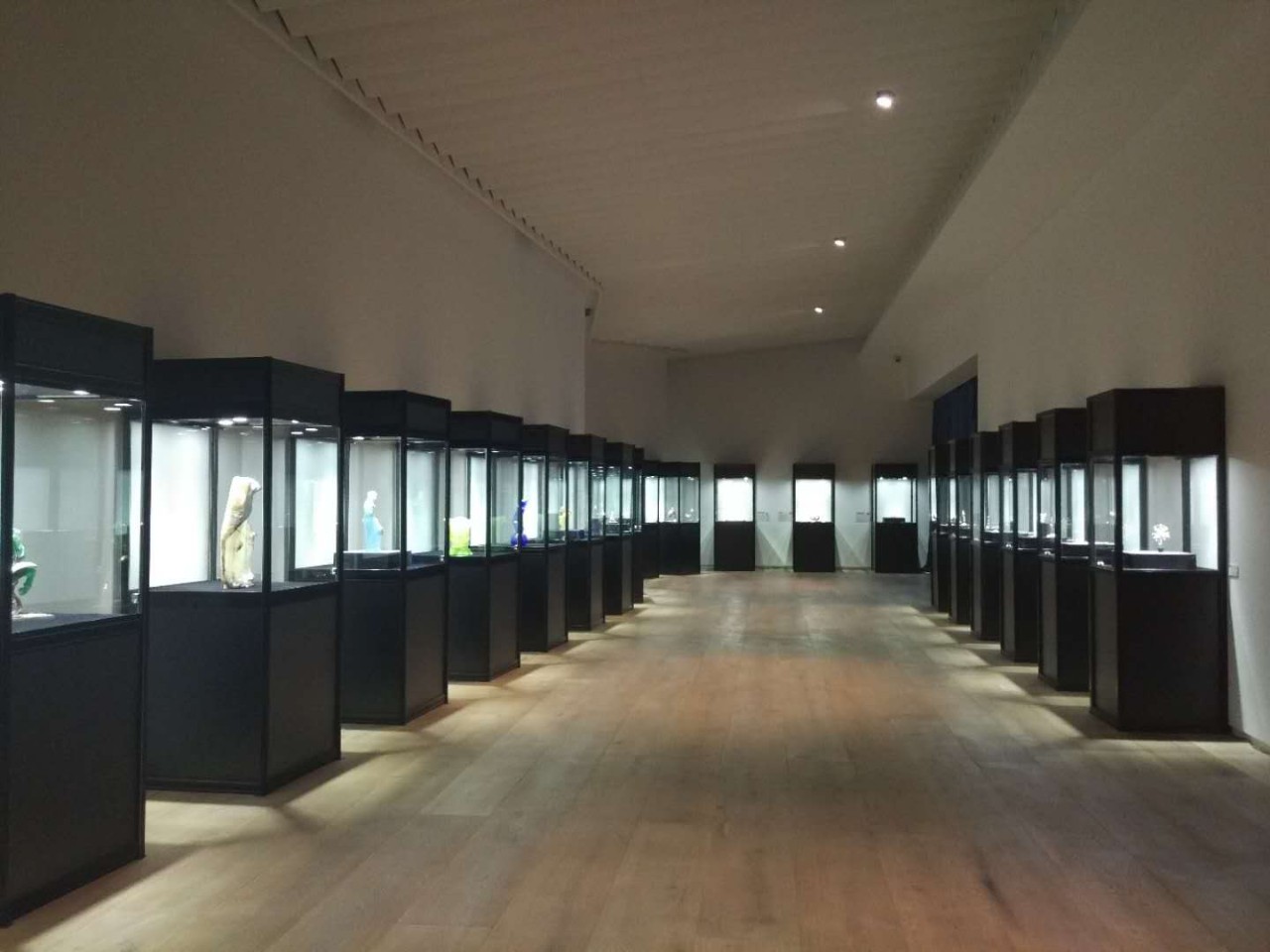 达利超现实沉浸艺术展,凤凰艺术建筑展