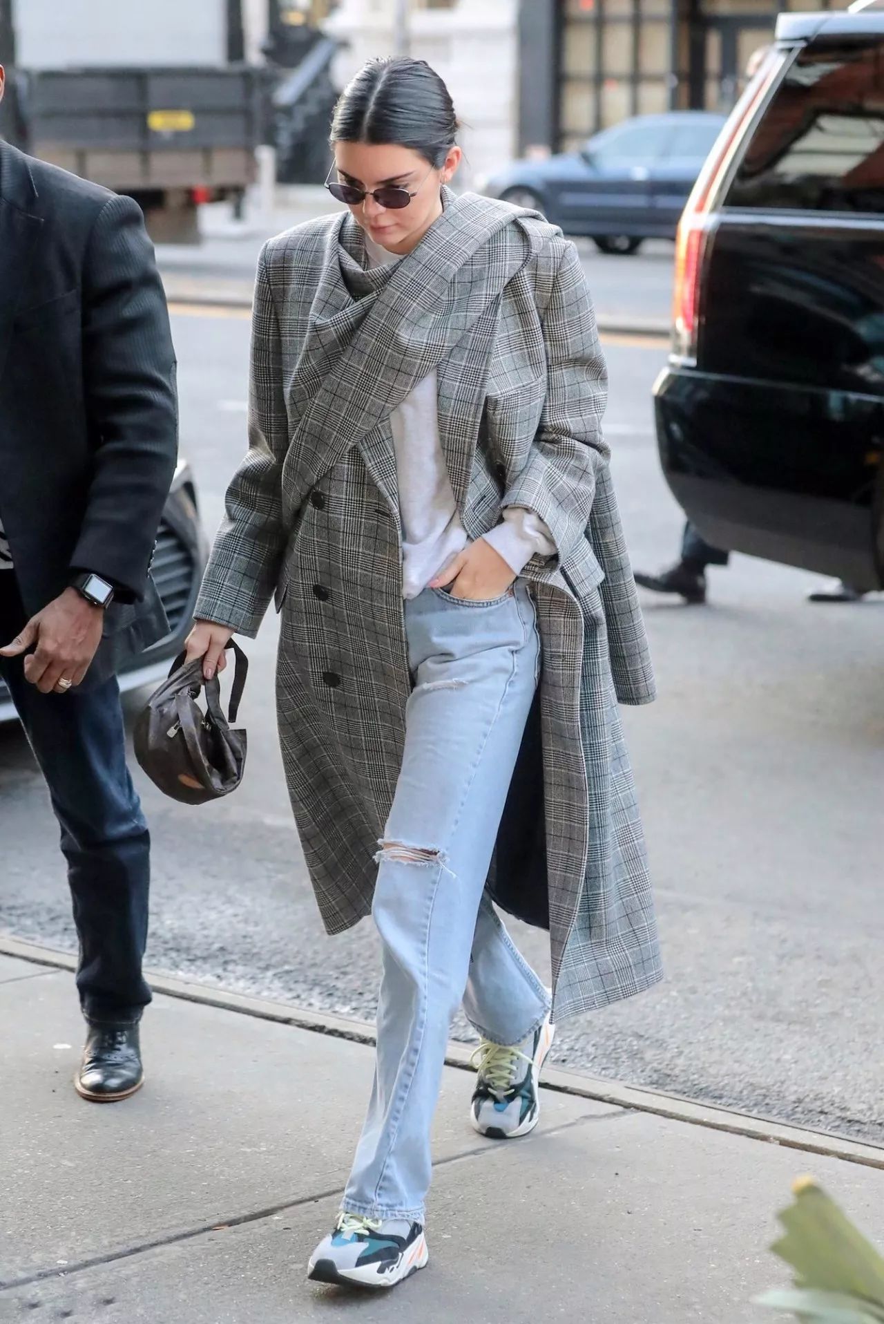 这5双鞋子秋天穿高级又时髦,今年流行这5款鞋时髦高级