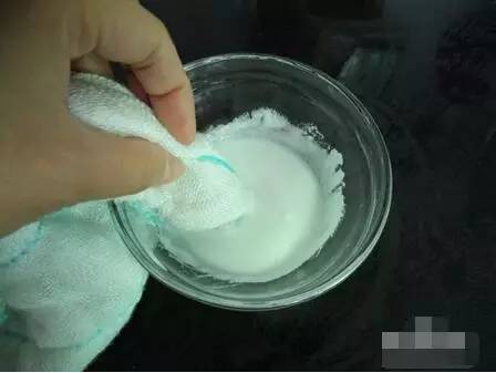 特别顽固的水垢怎么去除,顽固的水壶水垢除不掉怎么办