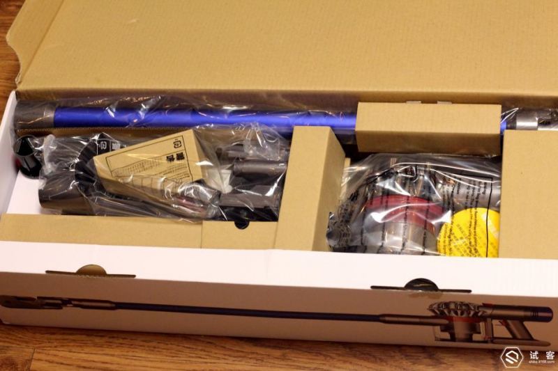 戴森手持式吸尘器测评,戴森吸尘器v7fluffypro价位