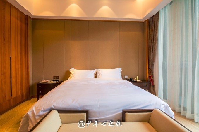 世界五大温泉胜地 (温泉旅游攻略全球六大最美温泉)