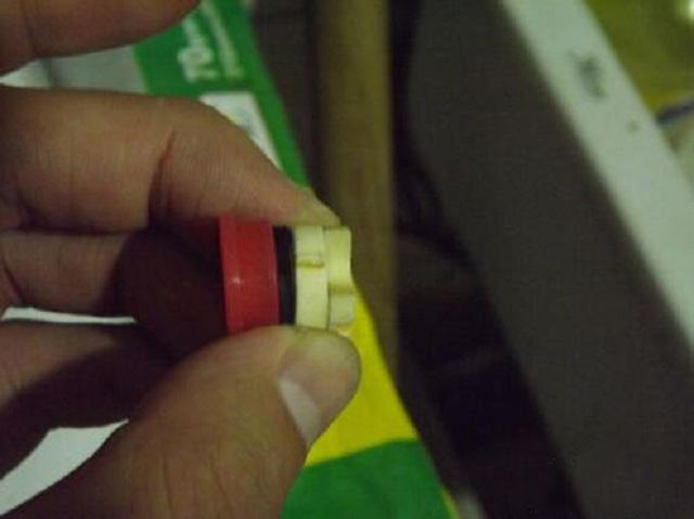 美的净水器小水龙头滴水维修视频,洗澡间水龙头开关滴水维修方法