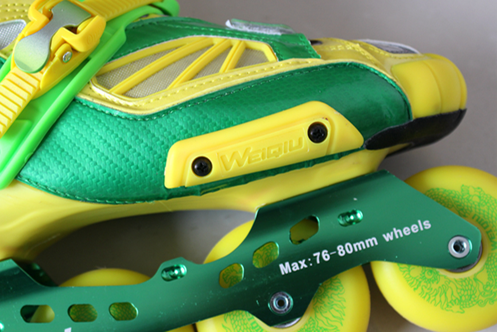 爱运动少年必备？纬球星动跃轮滑鞋：旋转腾挪，自在如风