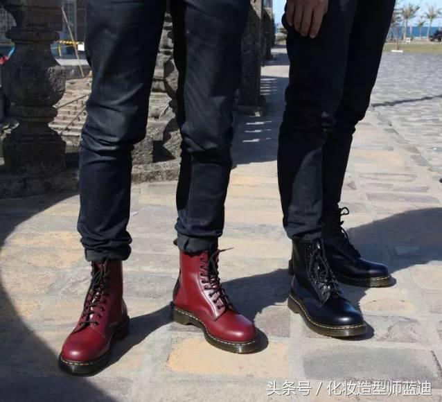 男人必备的一款皮鞋,皮鞋是一个成熟男士的必备鞋