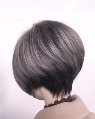 如何剪一款美感十足的波波头发型,剪个简单的波波头简约大气又时尚